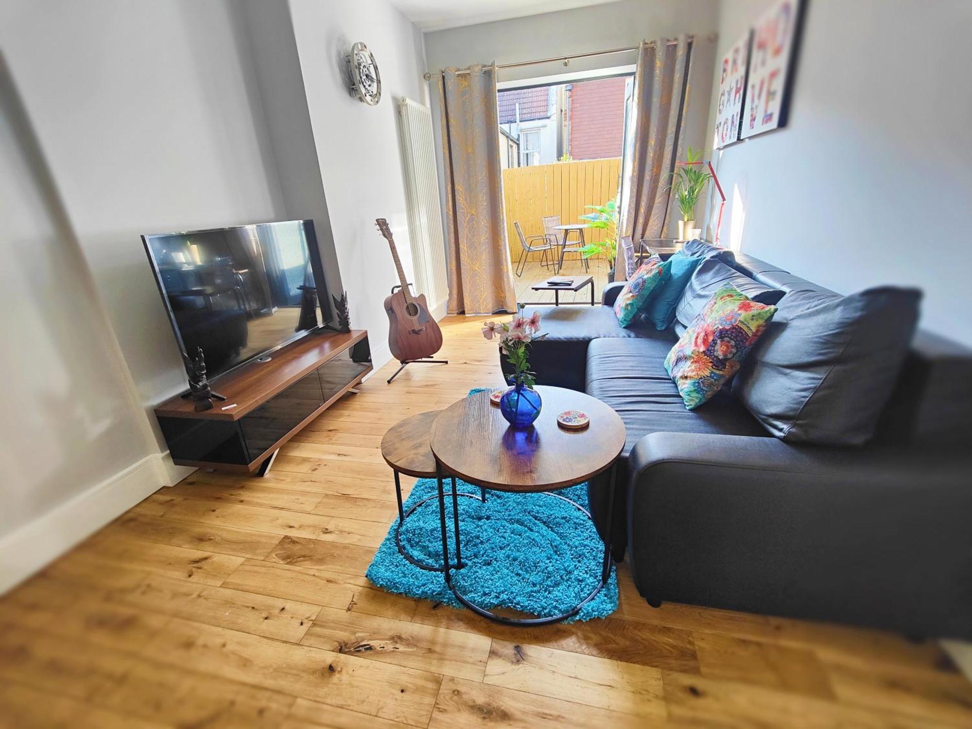 Modern Central Brighton Patio Flat - Free Parking! 외부 사진