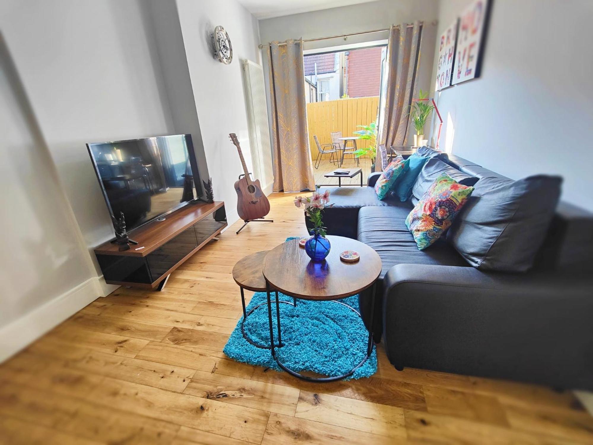 Modern Central Brighton Patio Flat - Free Parking! 외부 사진