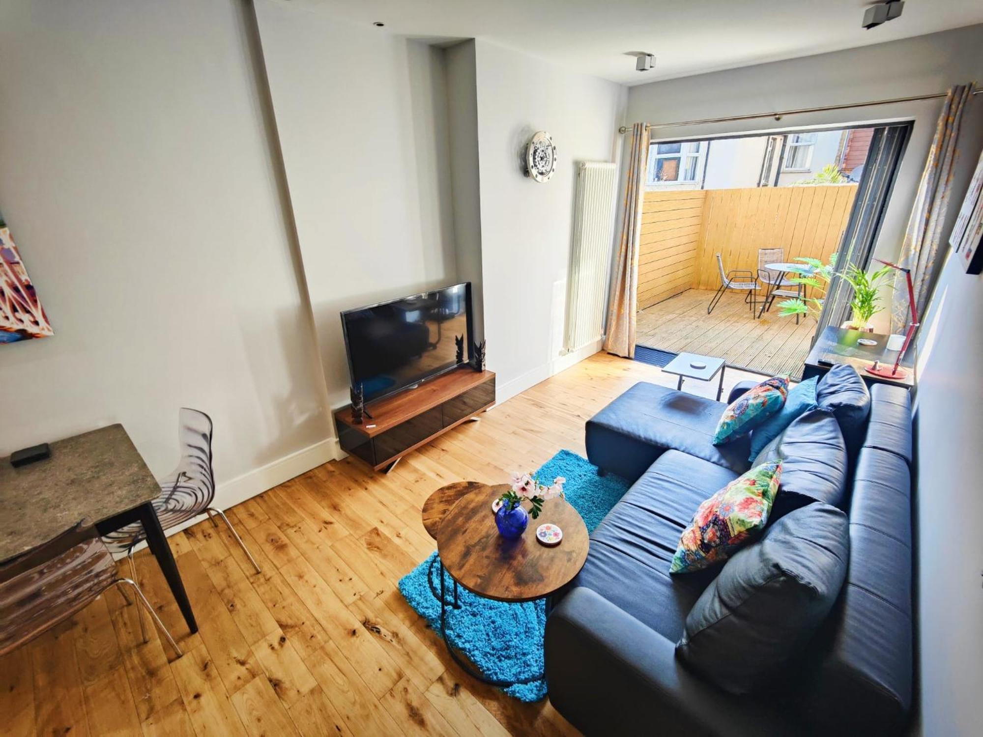 Modern Central Brighton Patio Flat - Free Parking! 외부 사진